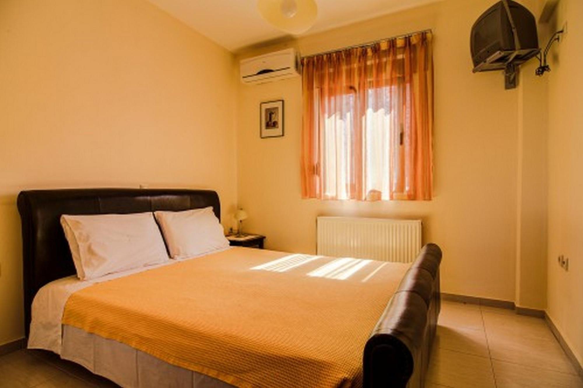 Helidonia Villas Pigí Chambre photo